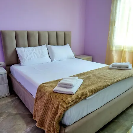 Brothers Lr Apartamento Sarandë