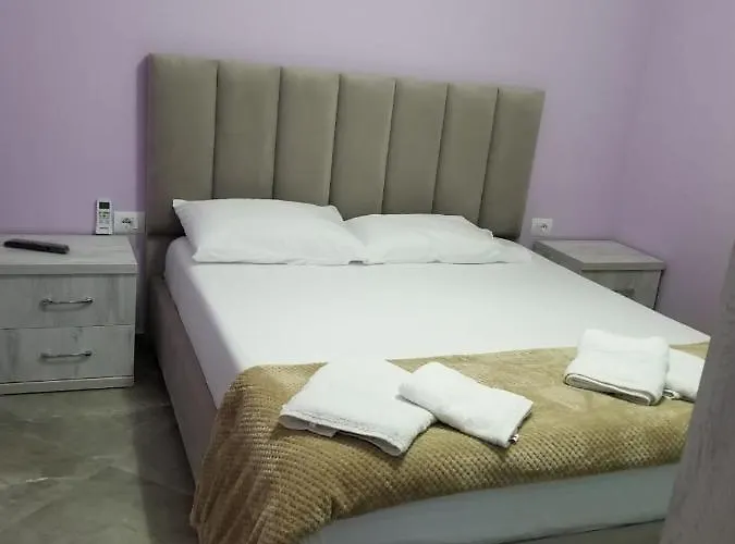 Brothers Lr * Saranda